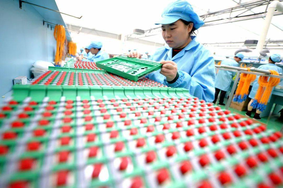 凝心聚力启新程砥砺奋进开新局——2021我们这样走过